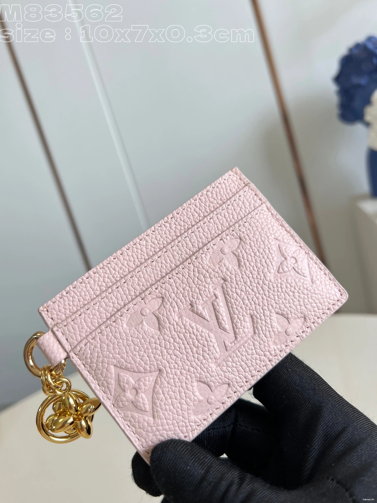 LOUIS HOLDER-10.2*7.3*0.3CM CARD Charms VUITTON 0310